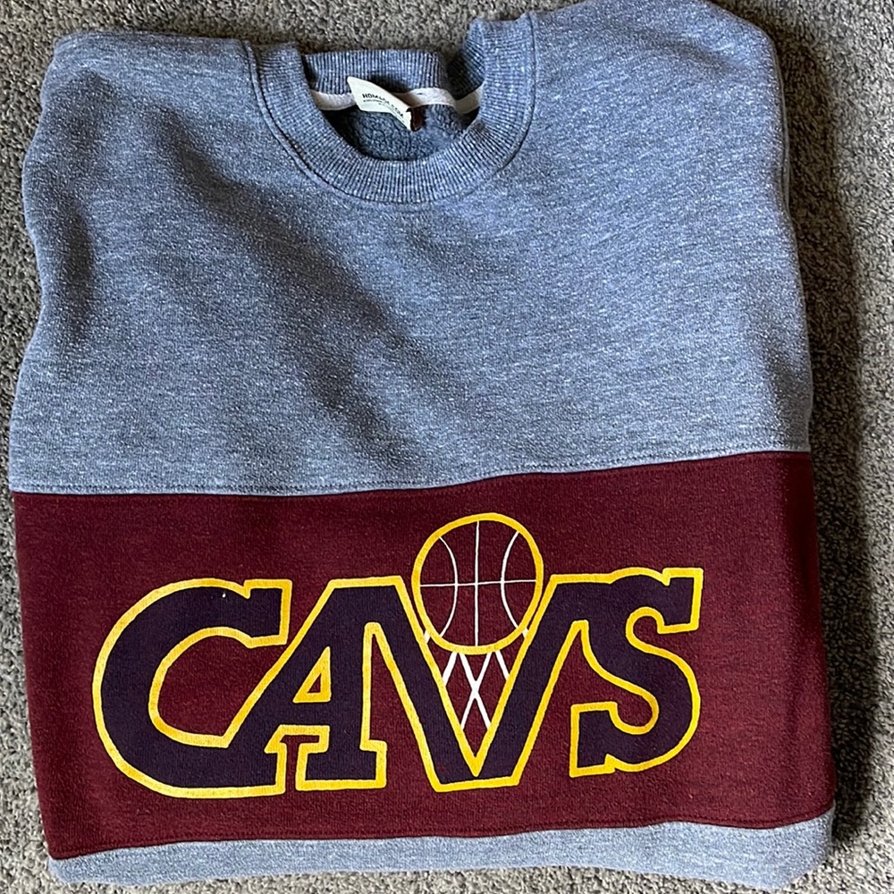 Cleveland Cavalier XL Homage sweatshirt